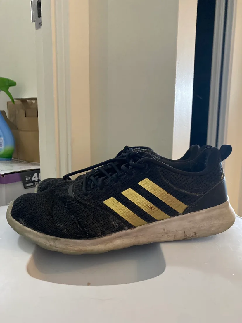 Adidas Shoes thumbnail
