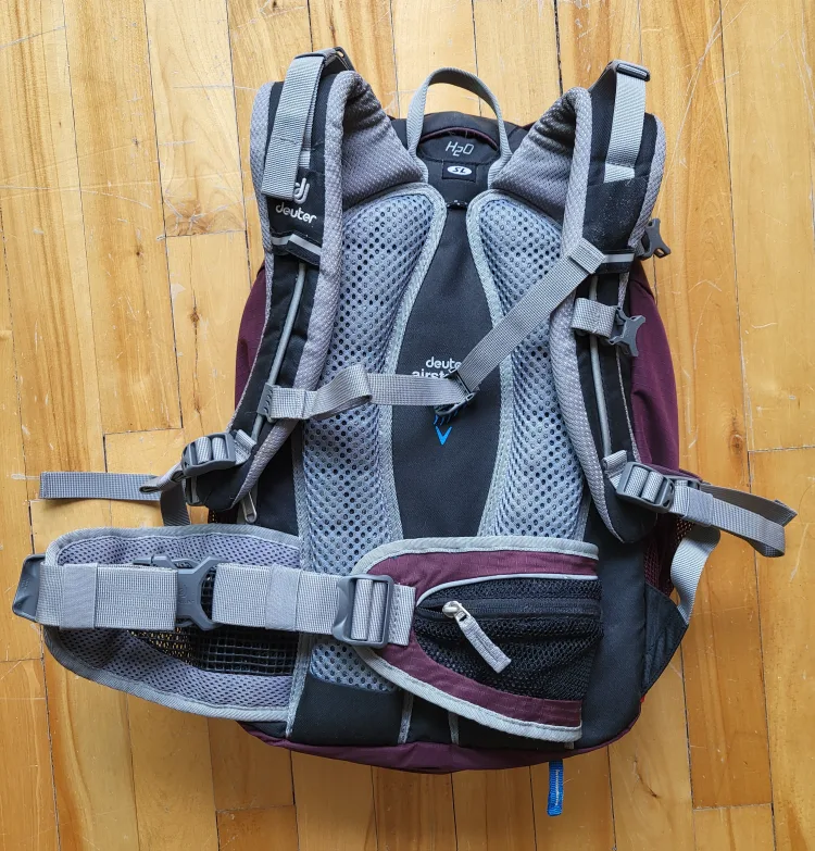 Deuter 26L Backpack w/ Rain cover image indicator(5)