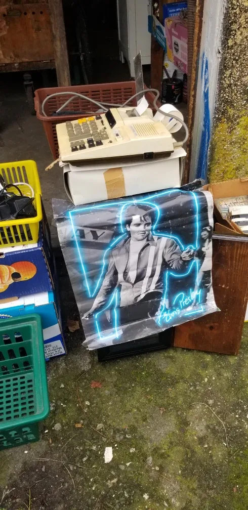 Vintage Elvis Presley Poster 🧡 thumbnail