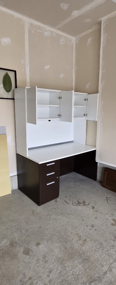 Office Desk with Hutch - photo 4