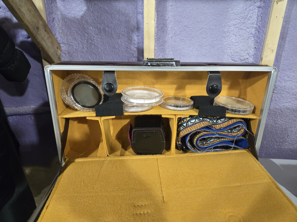 Vintage camera and supplies - photo 3