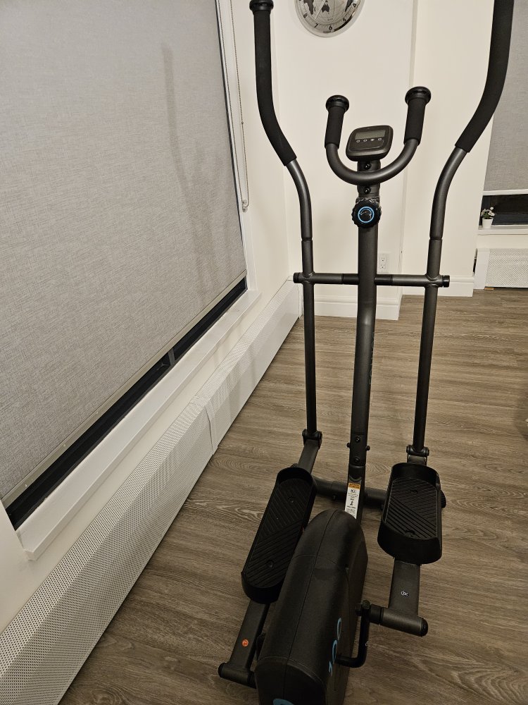Elliptical Trainer - photo 3