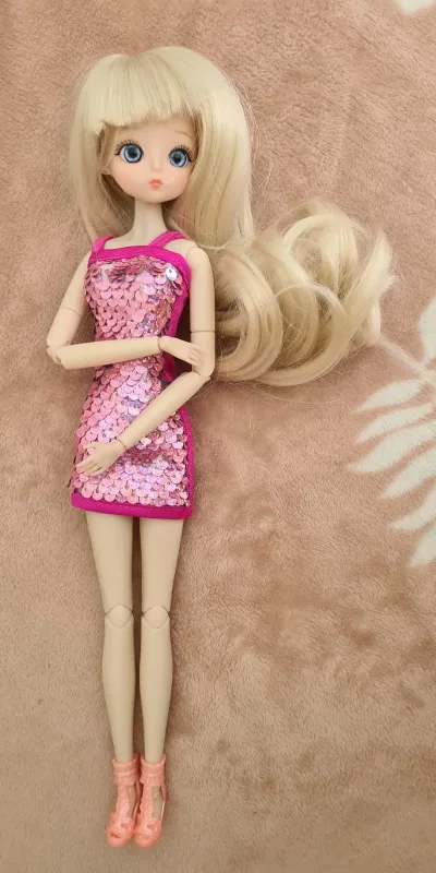 SABRINA CARPENTER CUSTOM DOLL image indicator(8)