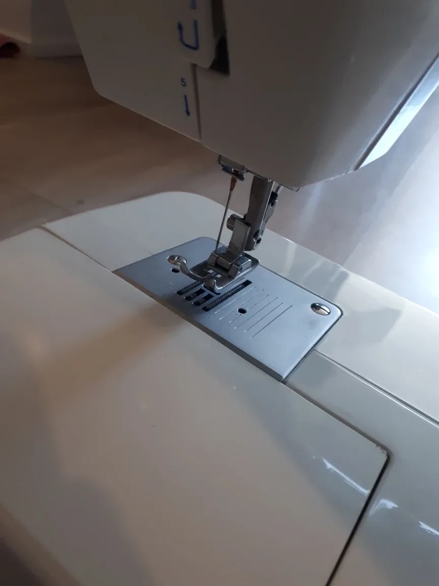 Singer Prelude Sewing Machine image indicator(7)