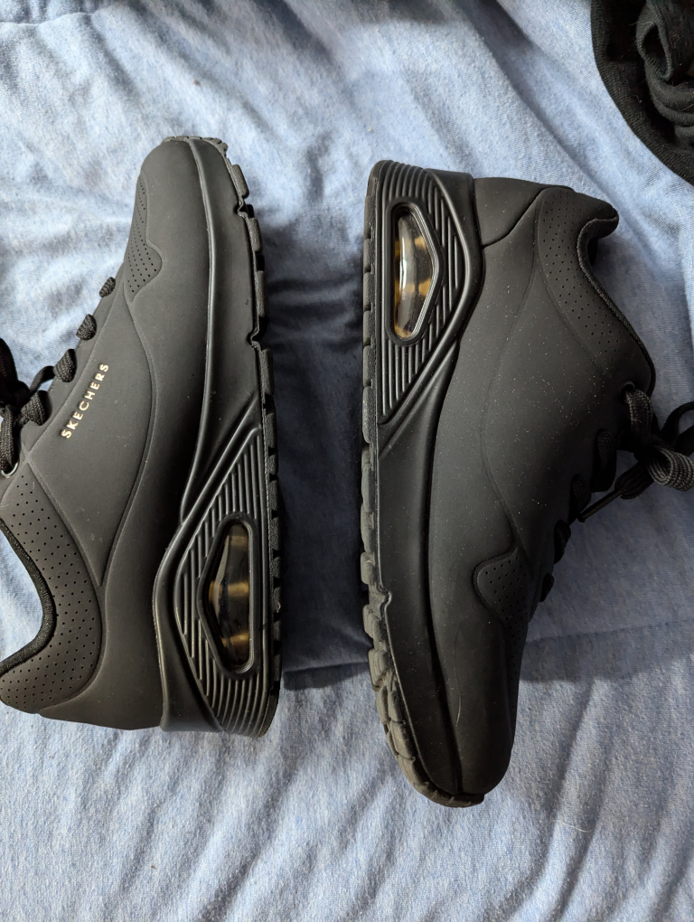 sketchers size 6.5 - photo 3