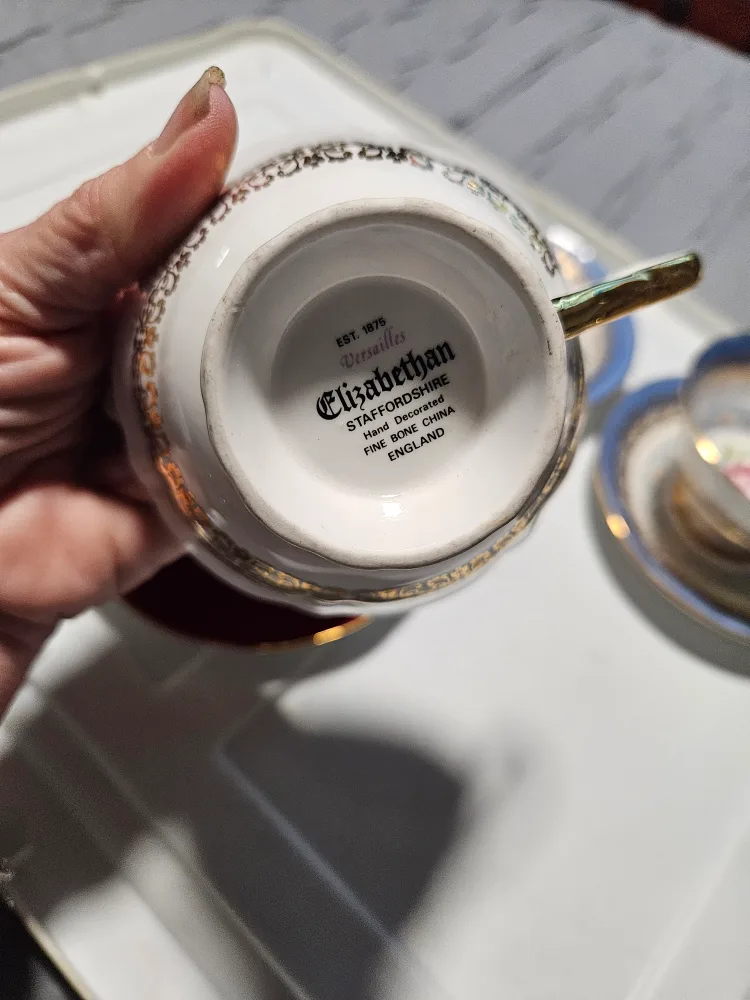 Vintage Elizabethan Teacups and Saucers image indicator(2)