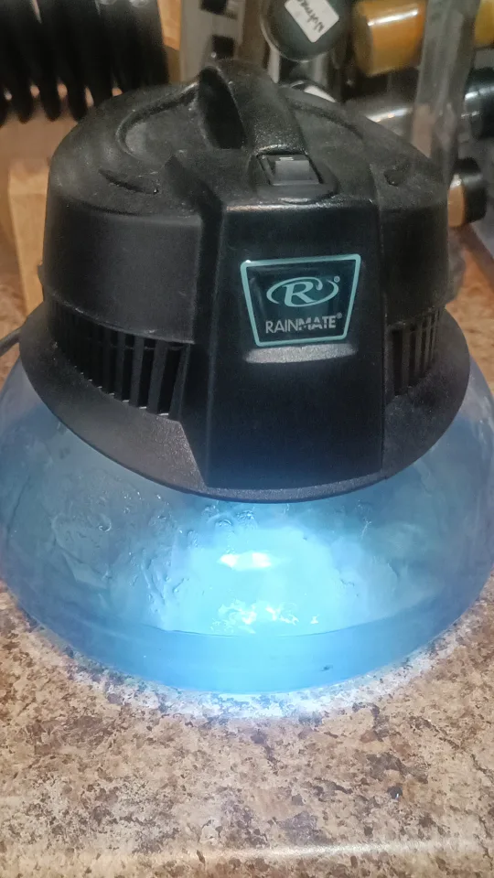 Rainmate Ultrasonic Humidifier / Air purifier thumbnail