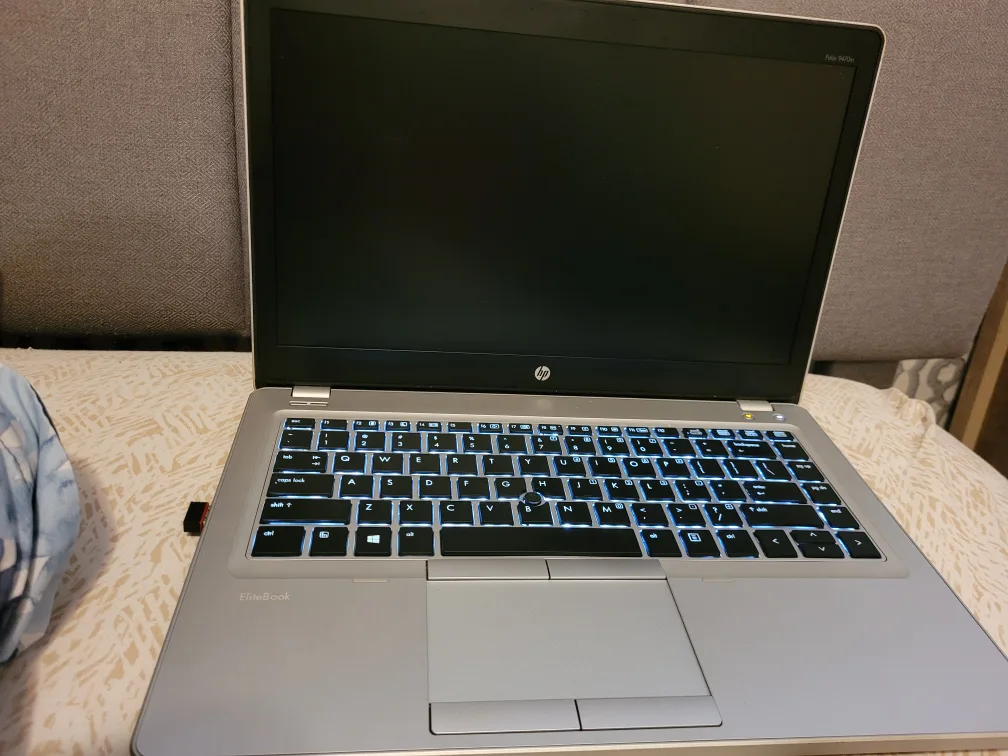 HP EliteBook slim Laptop I 7 new battery win 11 thumbnail