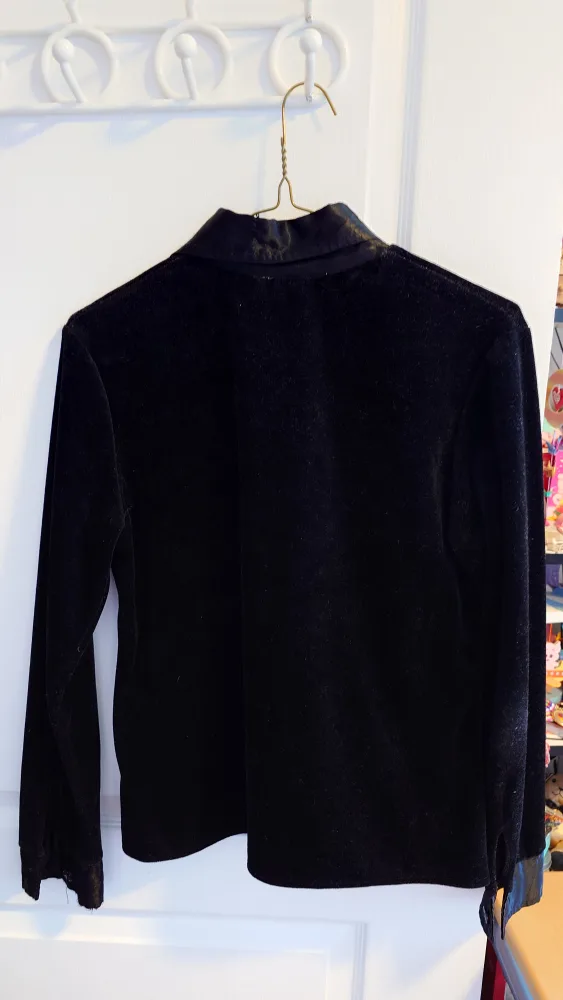 Women's Turquoise Cardigan Sweater & Black Velvet Shirt image indicator(5)