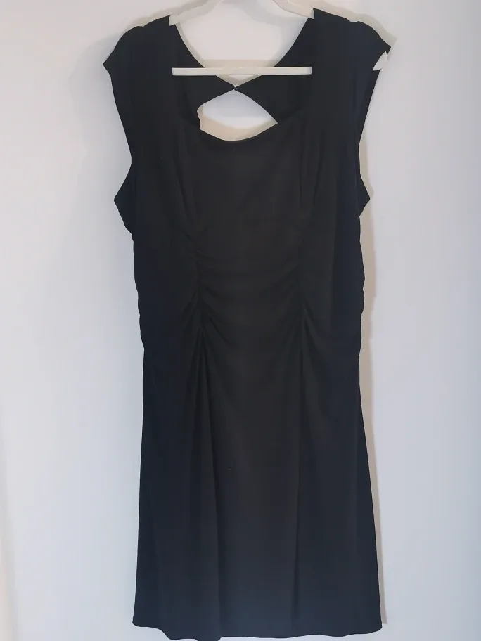 Black Addition Elle black dress size 18 thumbnail