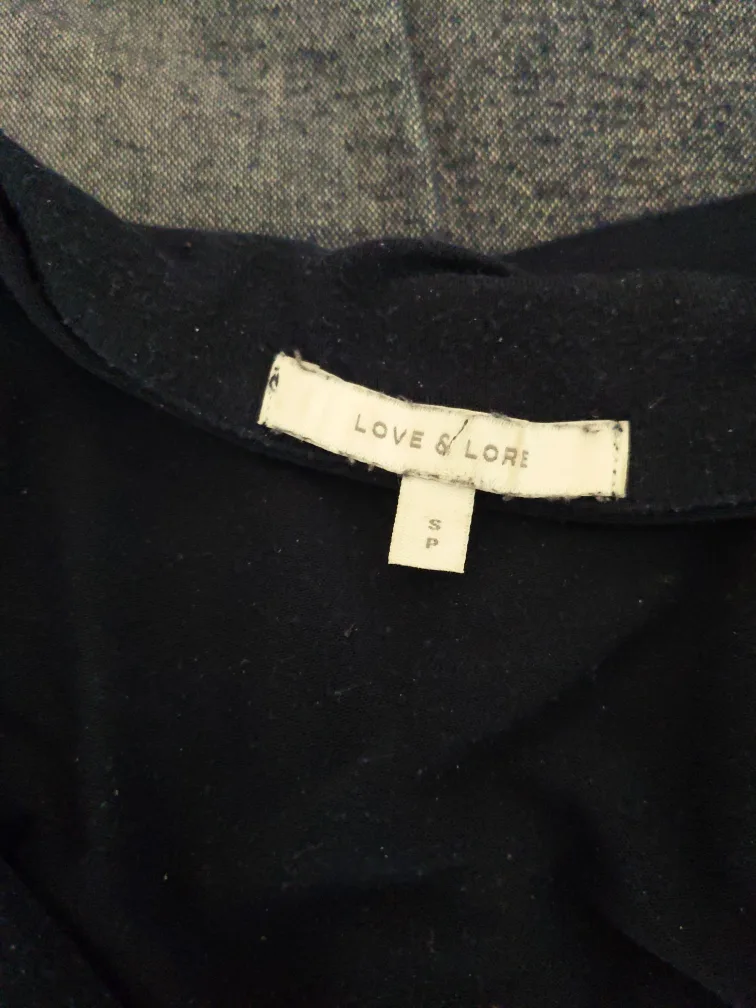 Love & Lore Women's Pajama Set #freecycle image indicator(2)