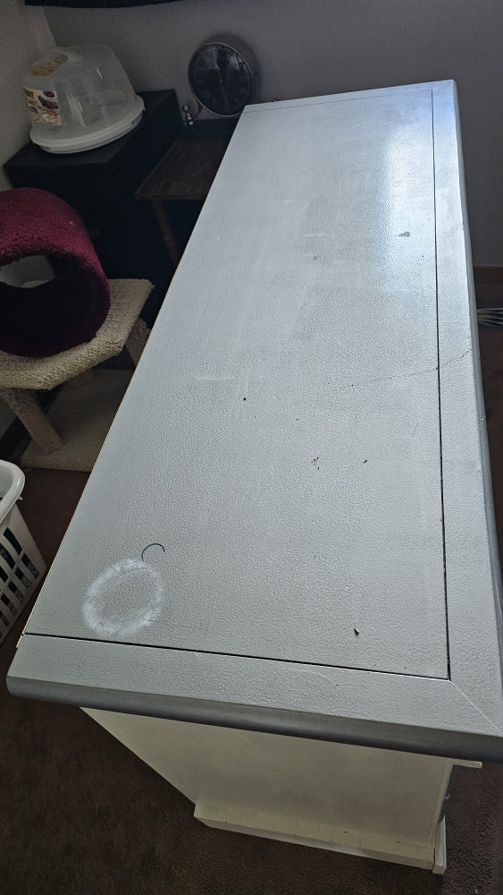 White and Grey Dresser - photo 2