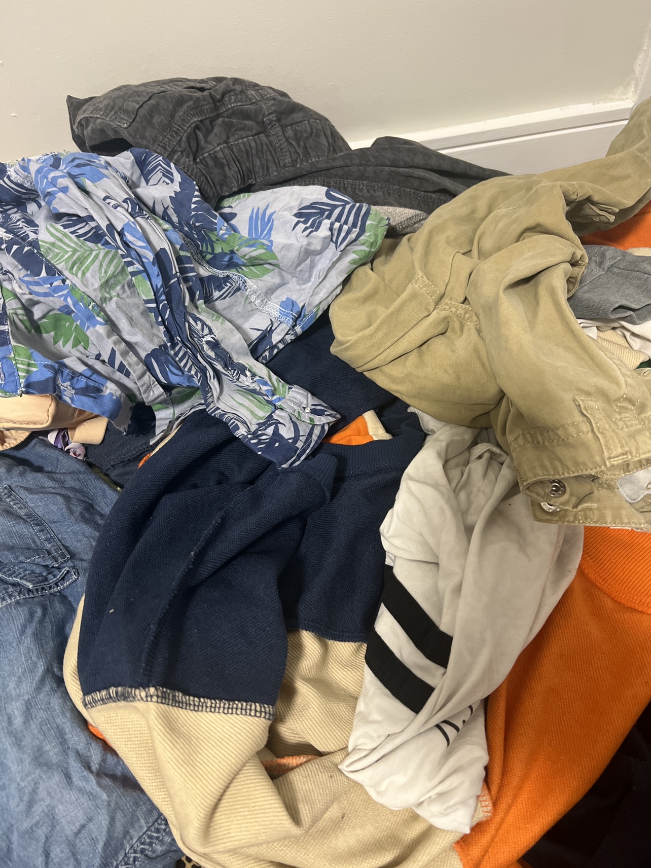 Mixed clothes women/children - photo 4