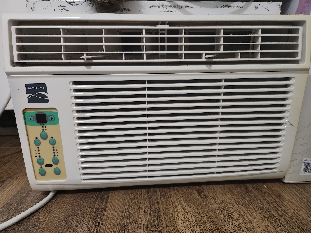 Kenmore Window Air Conditioner 6000btu - photo 2