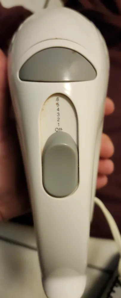 small durabrand hand mixer image indicator(4)