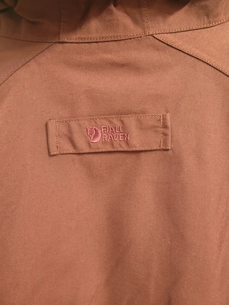 Fjällräven Women's Winter Jacket image indicator(7)