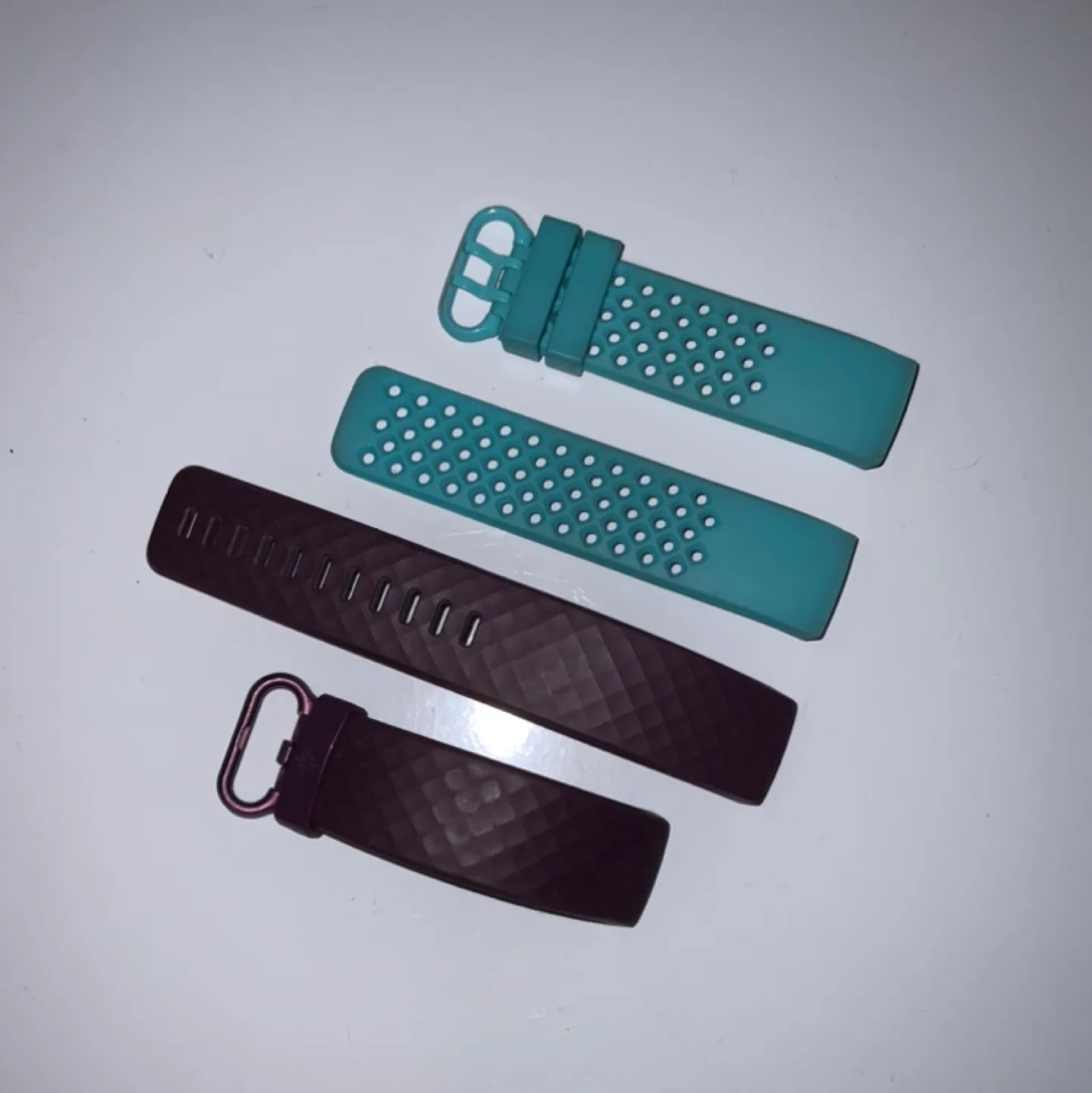 Two FREE Fitbit Charge 4 Bands #freecycle image indicator(2)