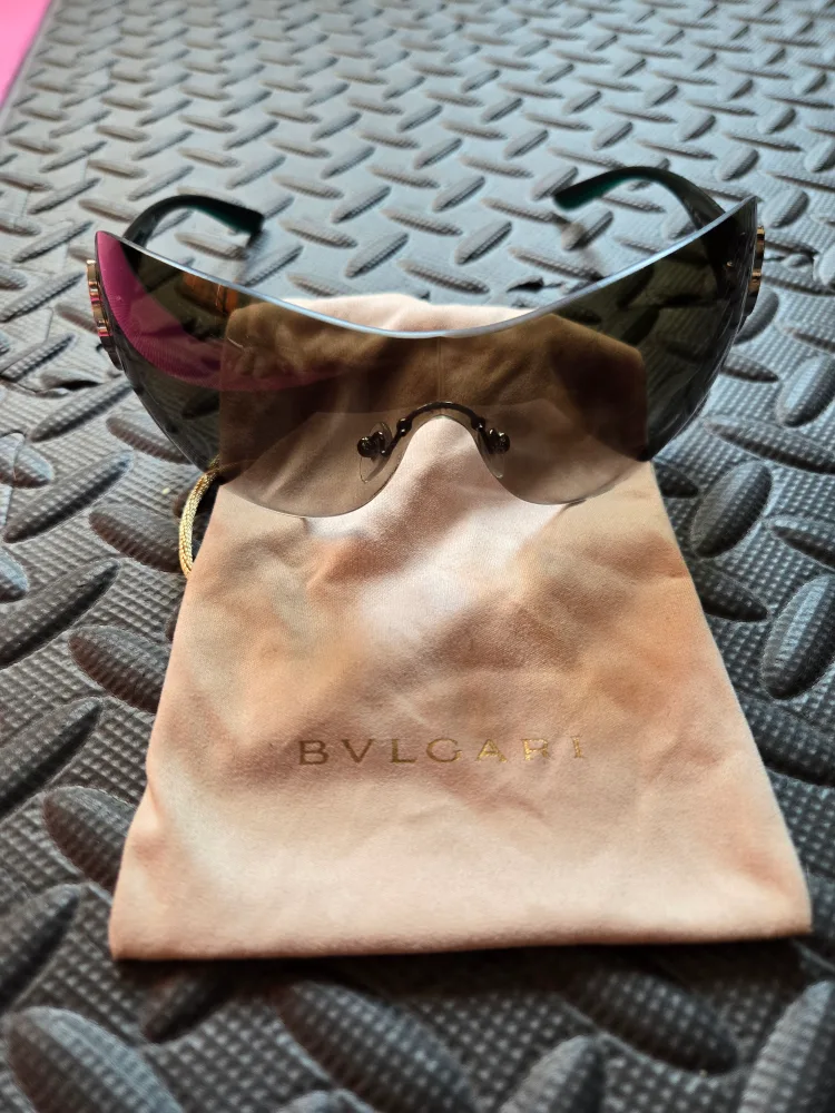 BVLGARI Sunglasses image indicator(8)