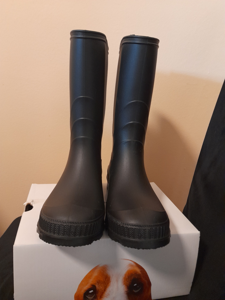 Kamik boots, size 4 - photo 2