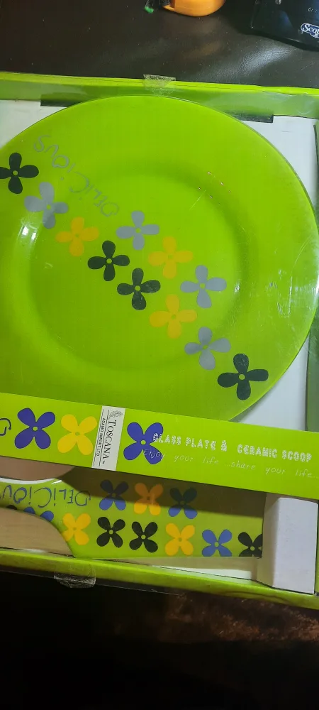 Brand New Toscana Glass Plate and Cermaic Scoop image indicator(2)