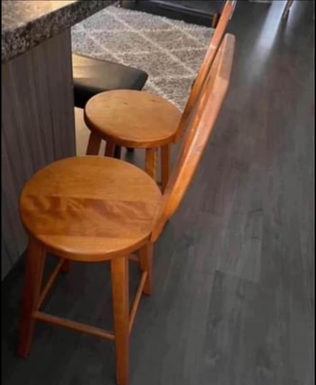 Bar stools - photo 3