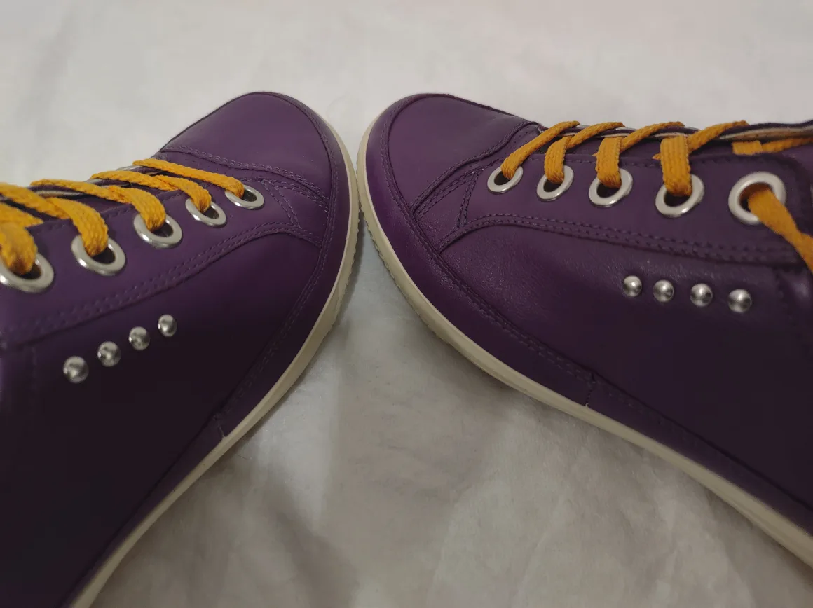 Purple Leather Ecco Sneakers image indicator(2)