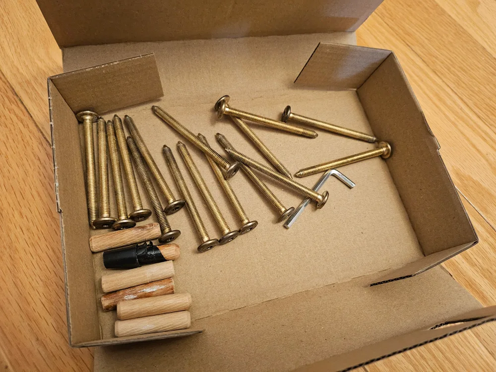 White Baby Crib with Storage image indicator(8)