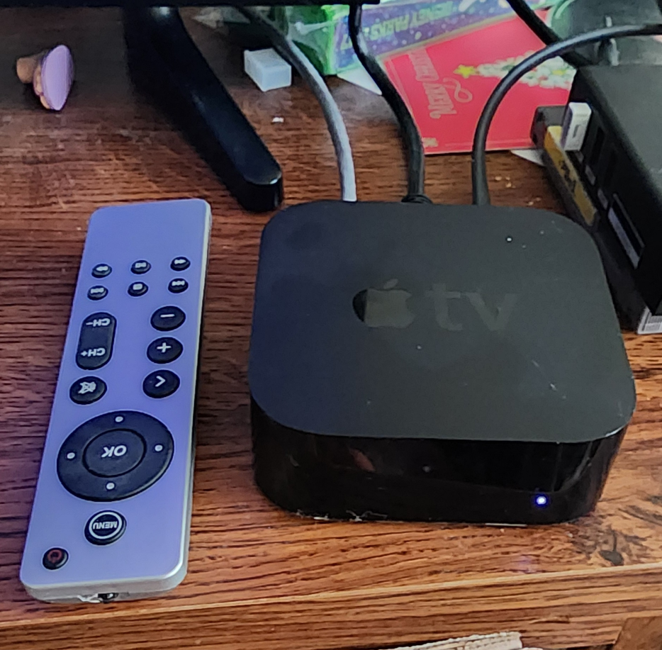 Apple TV 4th Generation (32GB) A1625 | Karrot