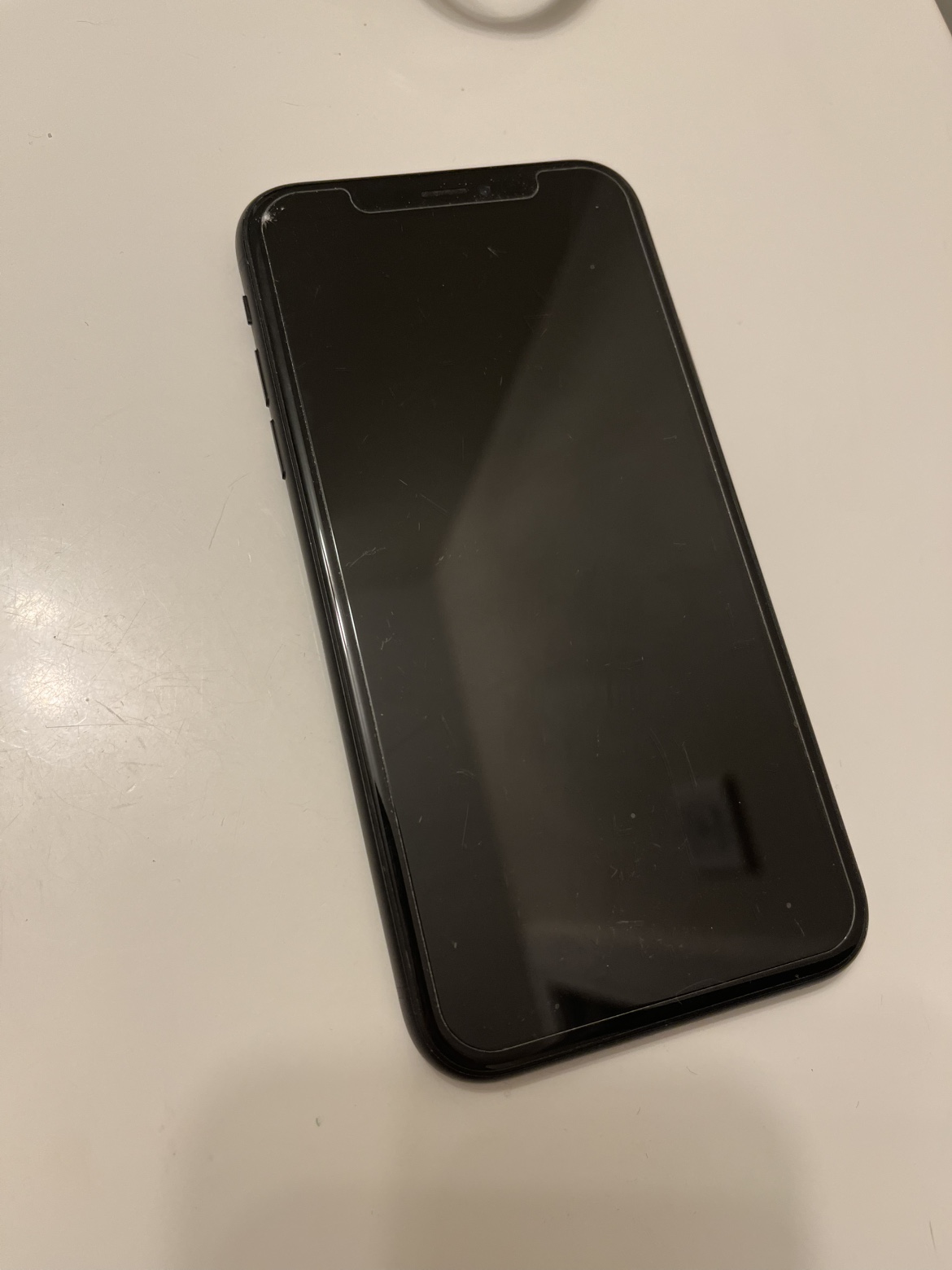 Unlocked iPhone XR 64GB (used) - photo 2