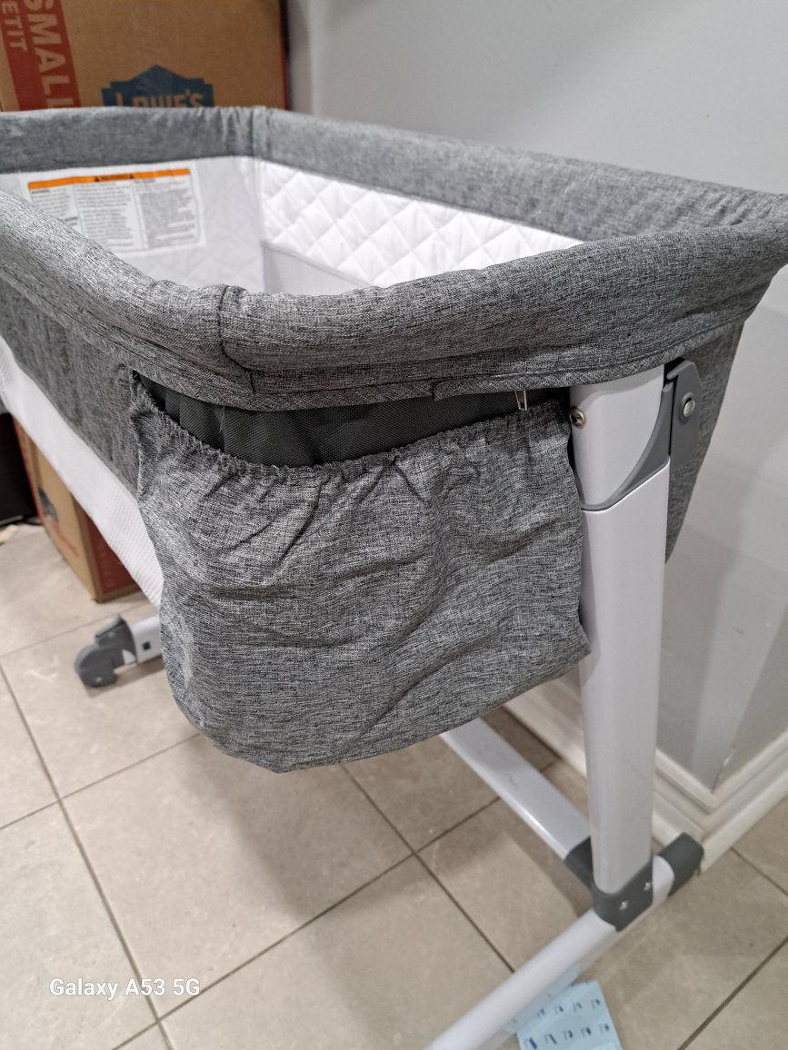 Delta Children By The Bed Deluxe Bassinet - photo 5