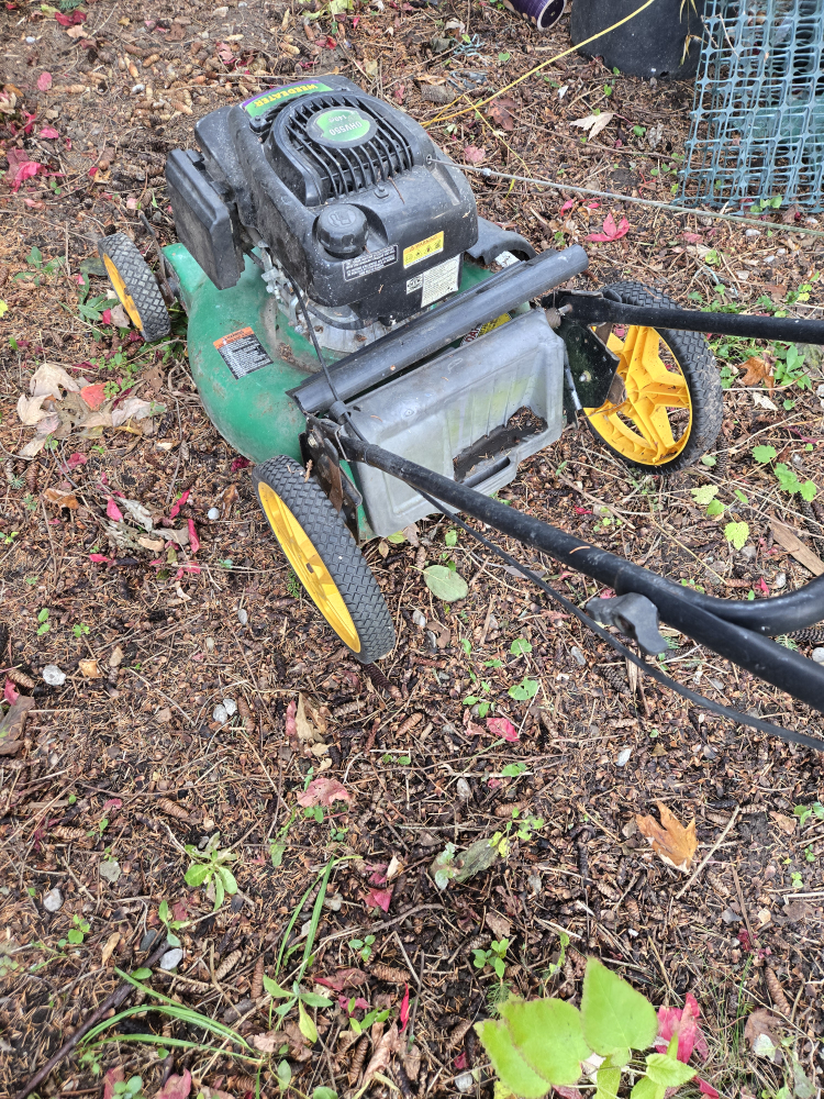 Weed Eater 2T Lawn Mower - photo 3