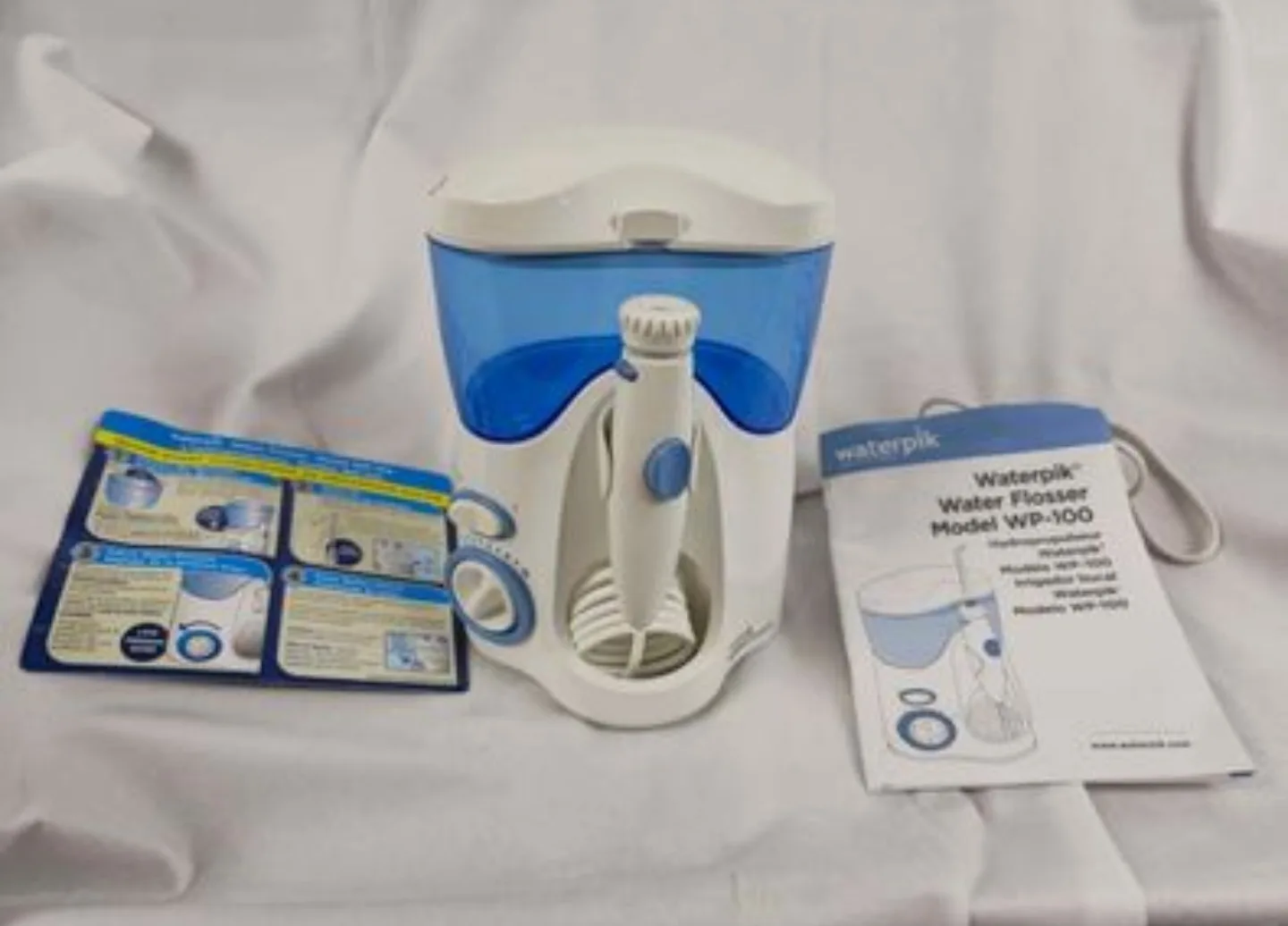 Waterpik Water Flosser Model WP-100 thumbnail