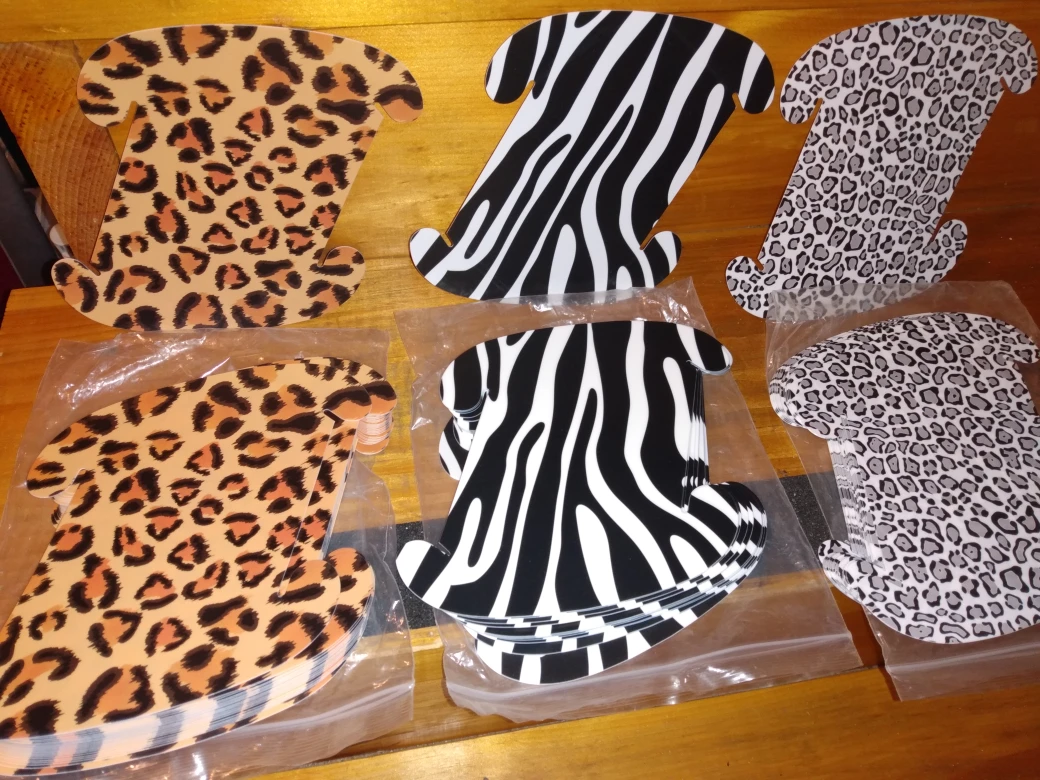 attention teachers ,classroom, crafters 30 pieces each print