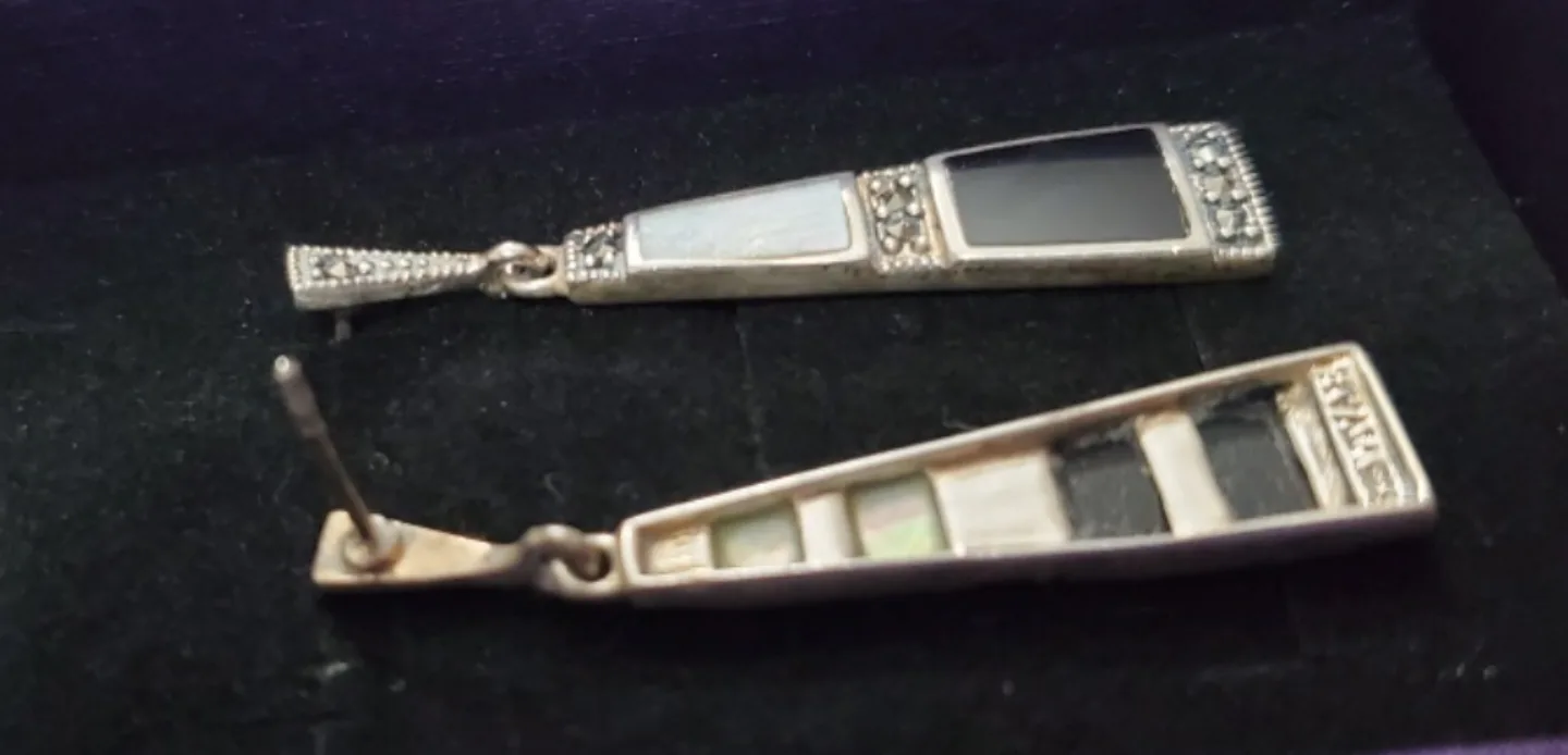 Vivah Sterling Silver Dangle Earrings image indicator(3)