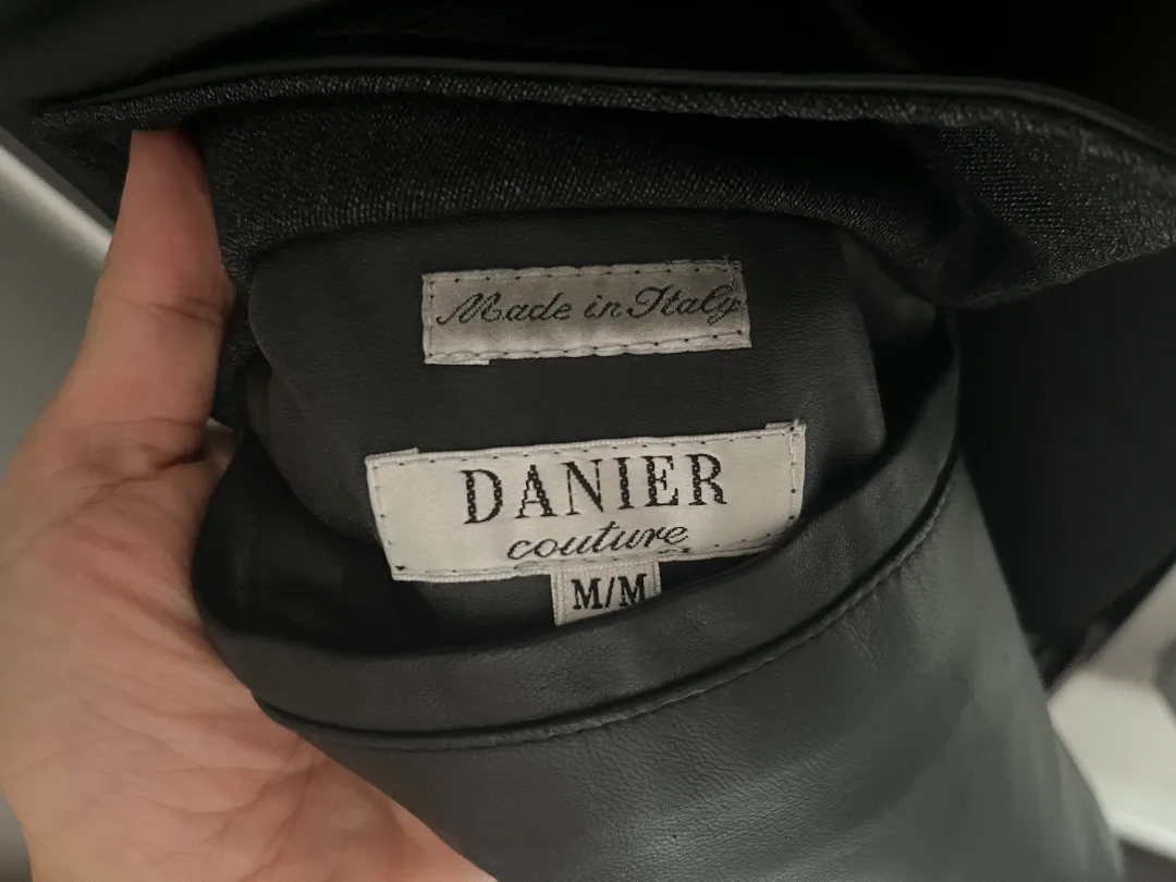 Men's Danier Leather Irreversible Coat image indicator(8)