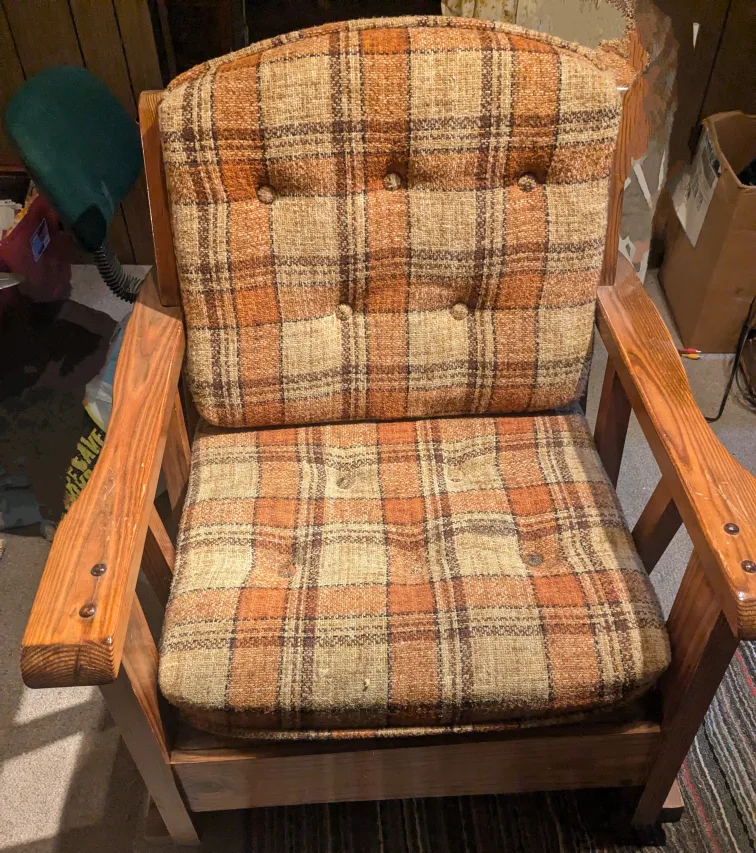 Vintage Rocking Chair image indicator(2)