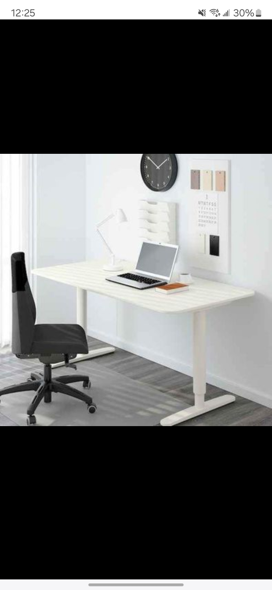 Ikea Bekant Standing Desk (White)