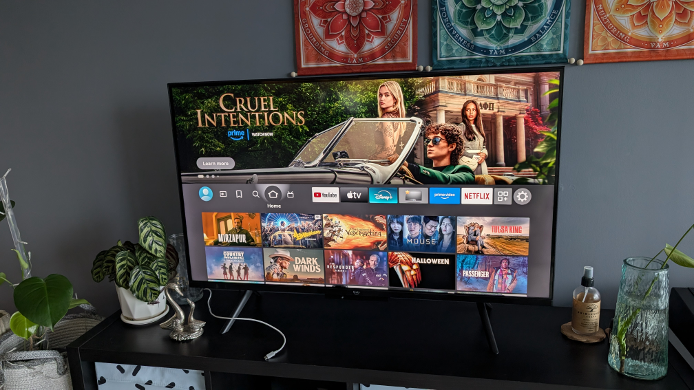 Amazon Fire TV 43" Omni QLED series 4K smart TV - photo 3