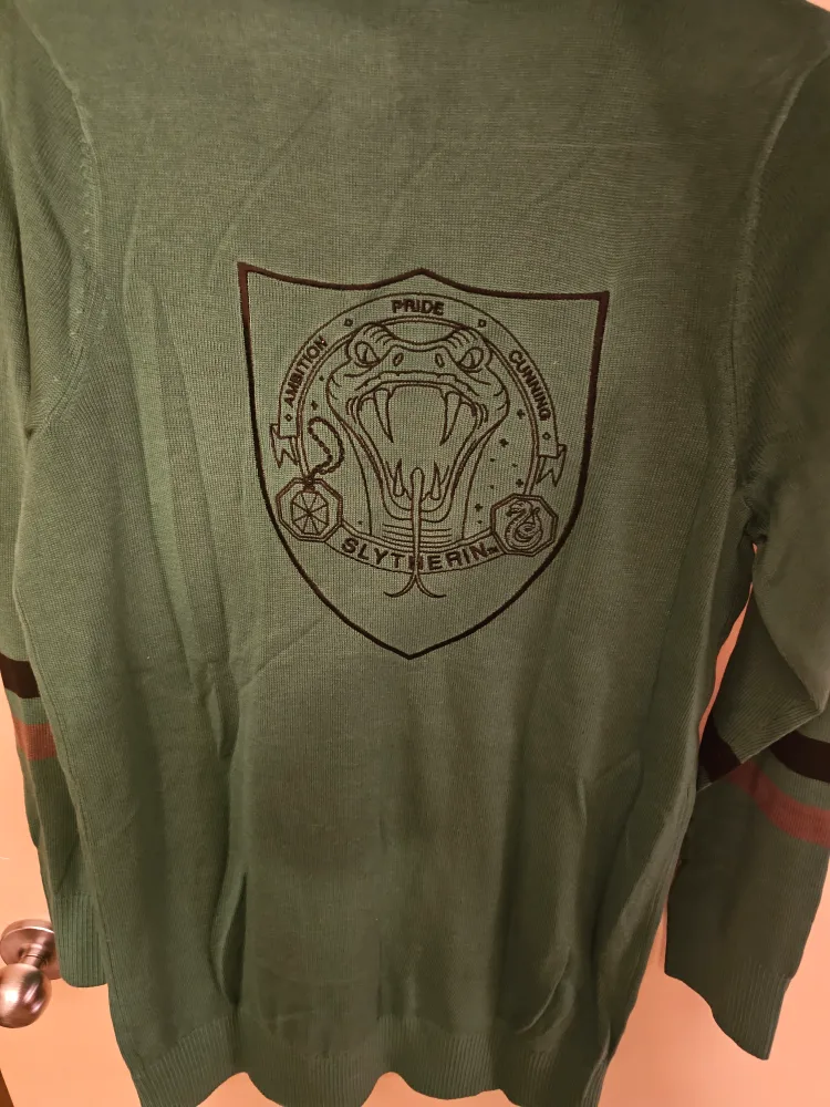 Harry Potter Slytherin Cardigan image indicator(2)