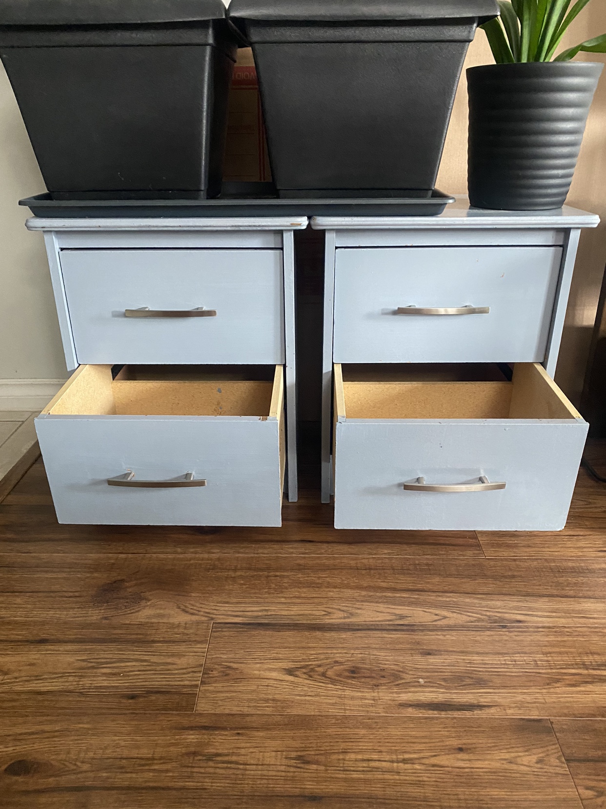 Side table - photo 2