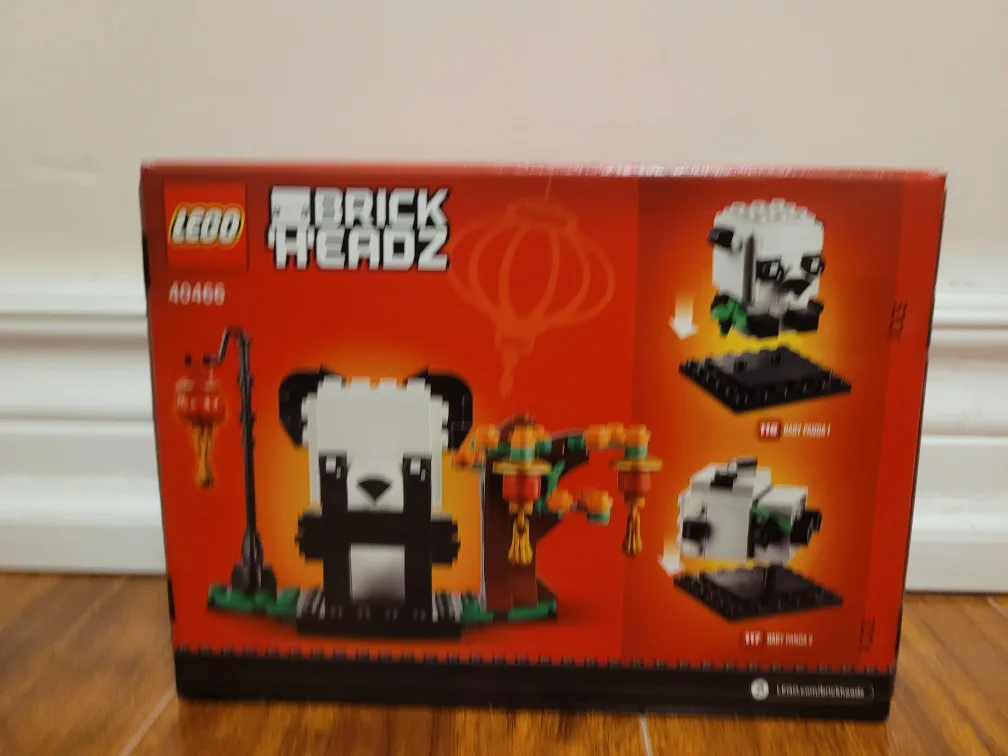 LEGO BrickHeadz Panda Family 40466 image indicator(2)