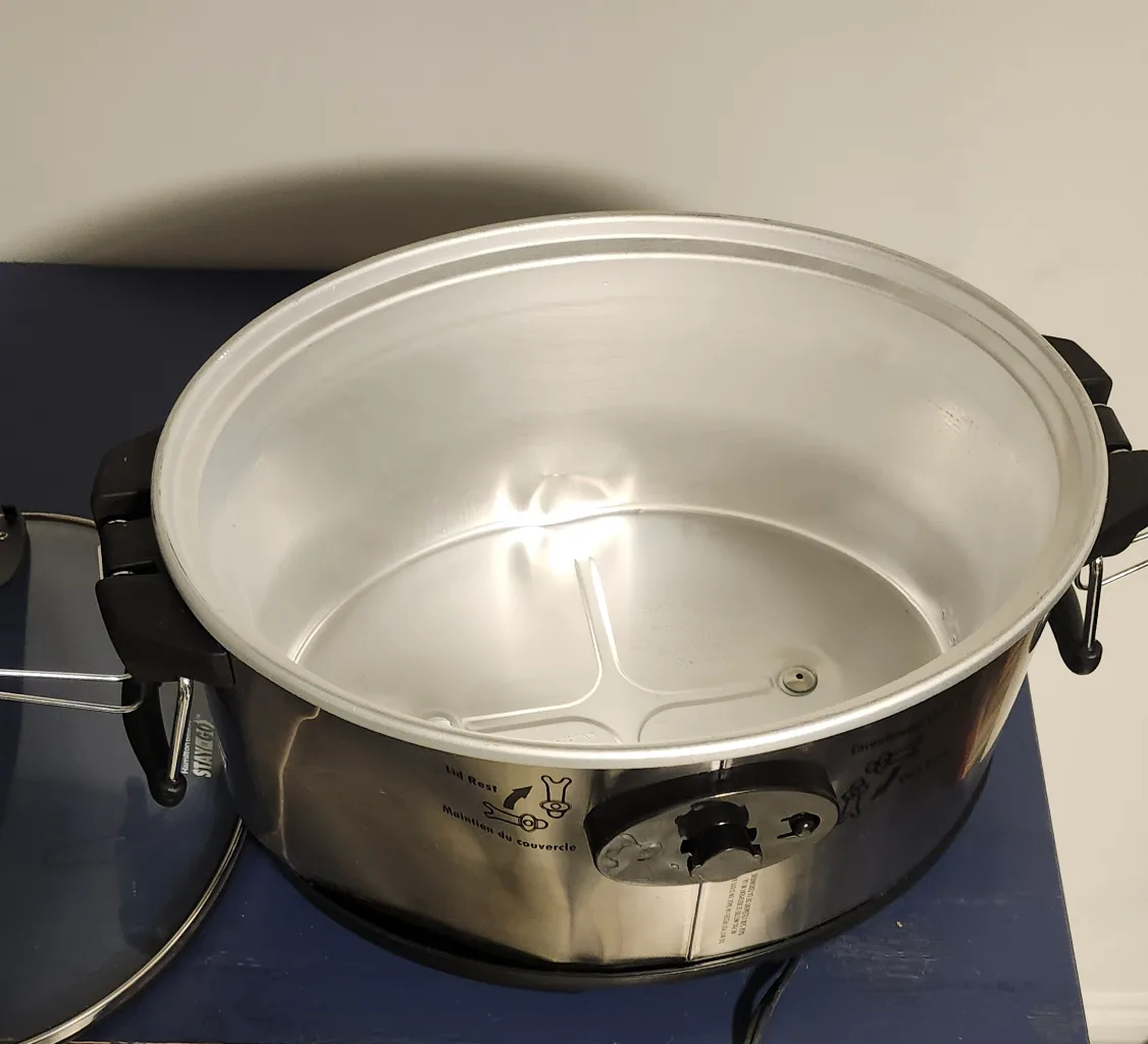 Hamilton beach crock pot/ slow cooker never used image indicator(9)