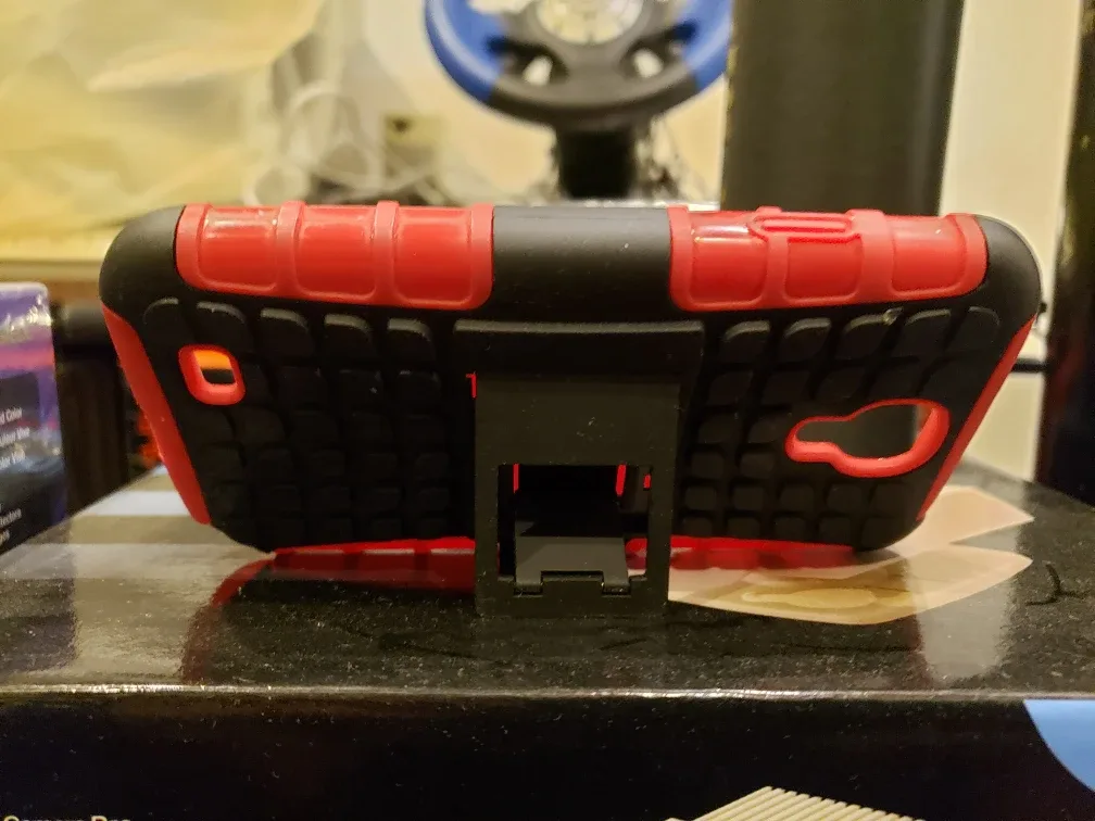 Lot of mobile phones HTC, Motorola Moto G with Box and Cases image indicator(8)