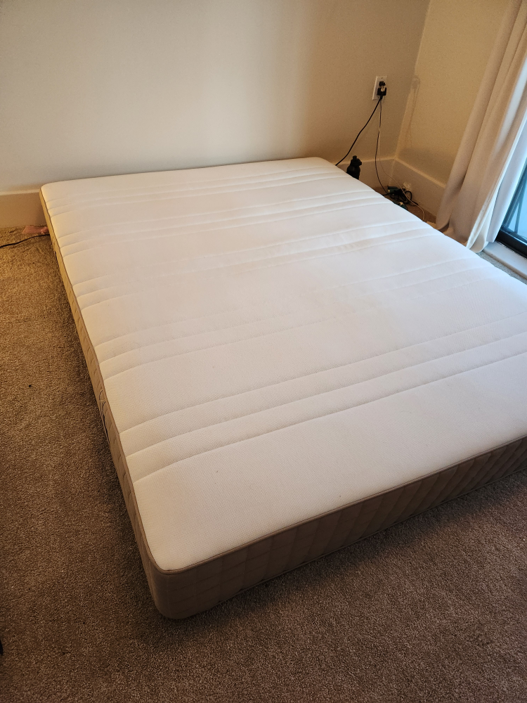 IKEA Haugesund Queen size Mattress - photo 2