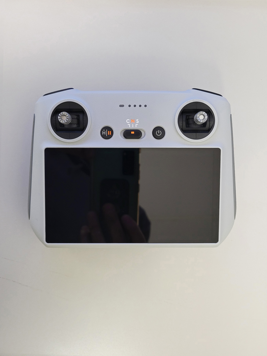 DJI Mini 3 Pro Drone with Controller - photo 3