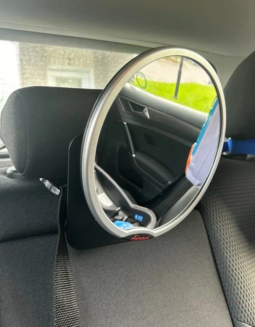 Evenflo Litemax Sport Infant Car Seat with 3 free gifs image indicator(4)