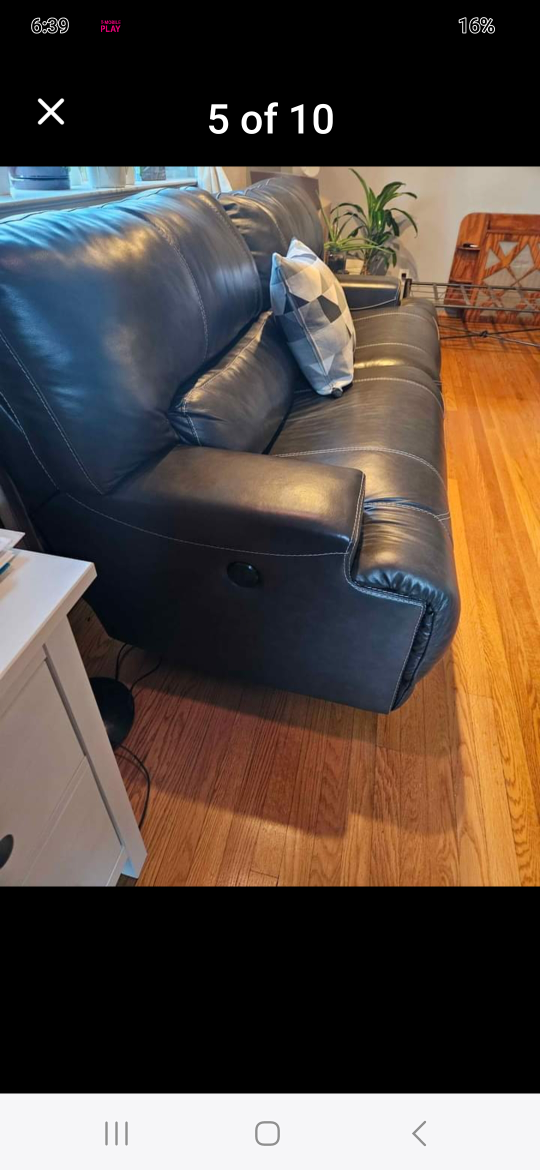 Ashley two Leather Reclining Sofa - photo 3