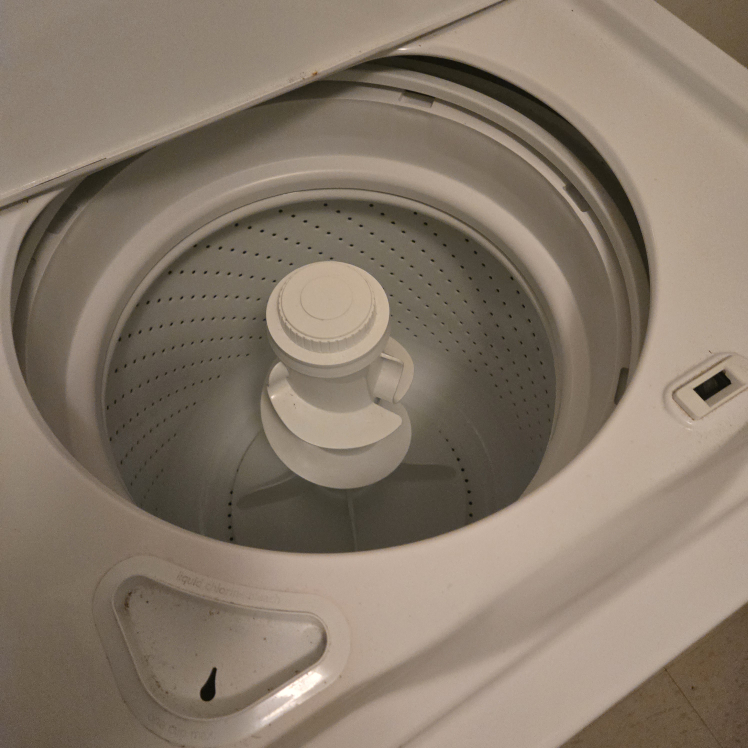 Washer & Dryer - photo 2