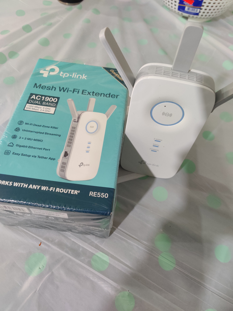 TP-Link AC1900 Mesh Wi-Fi Extender RE550 - photo 2