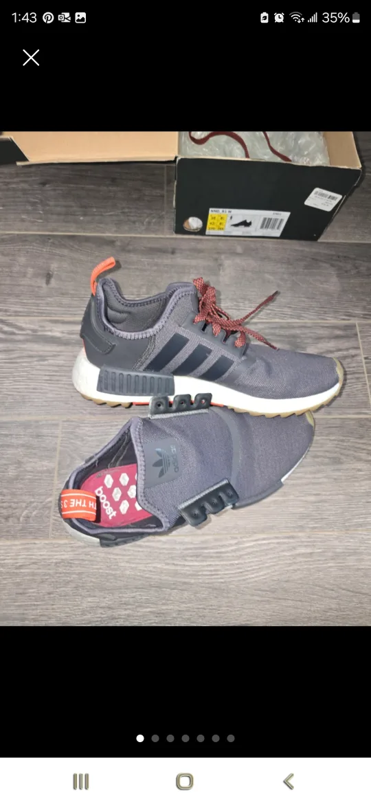Adidas NMD R1 W image indicator(7)